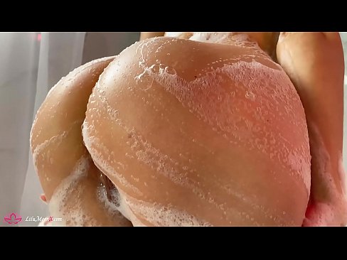 ❤️ Brunette onanerer fitte med vibrator til intens orgasme i dusjen ☑ Sexvideo på porno no.hentaiteca.ru ❤
