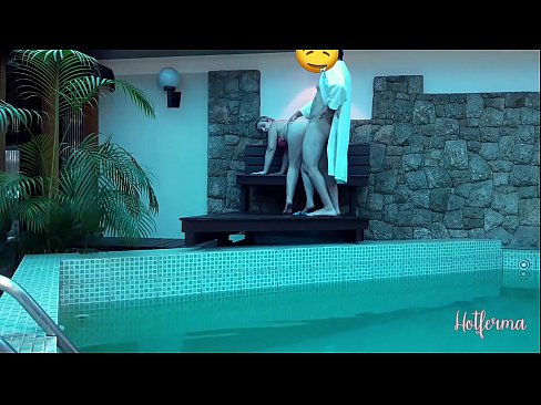 ❤️ Sjef inviterer hushjelp til bassenget, men kunne ikke motstå en varm ☑ Sexvideo på porno no.hentaiteca.ru ❤