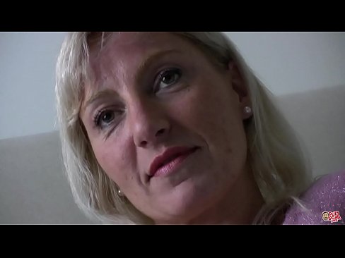 ❤️ Moren vi alle knullet ... Dame, oppfør deg! ☑ Sexvideo på porno no.hentaiteca.ru ❤